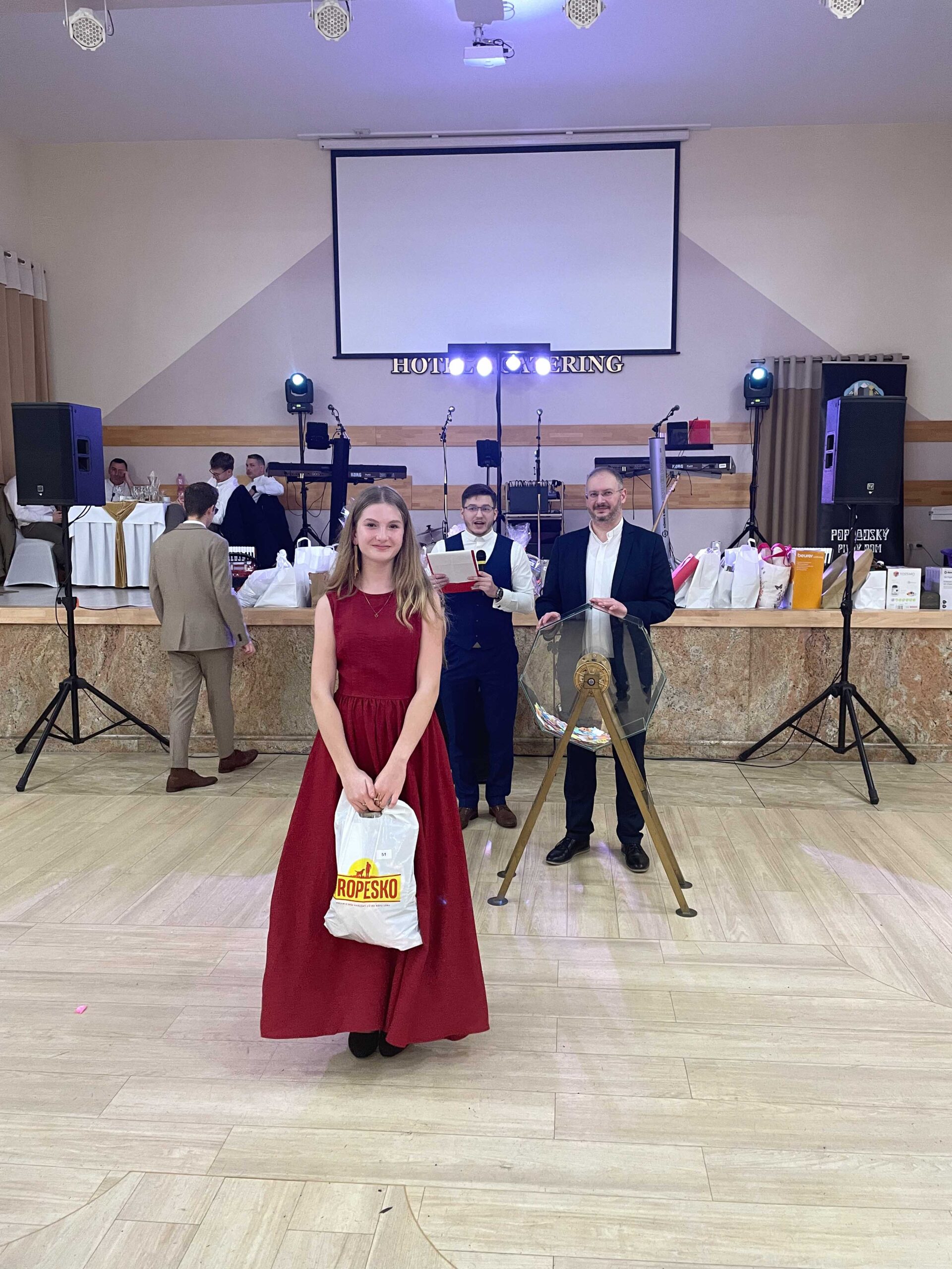 PLEStombola (22) PLEStombola (22)