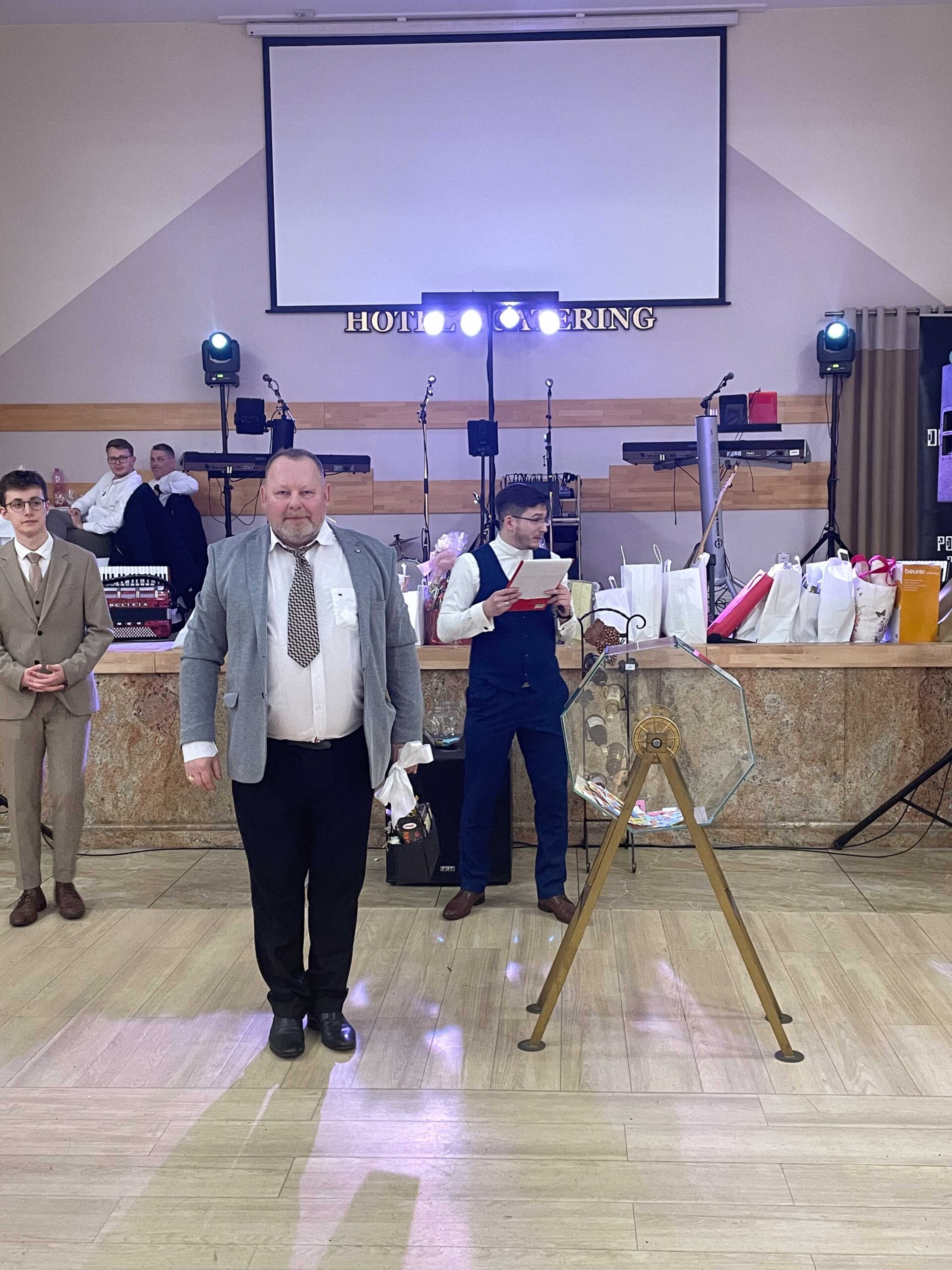 PLEStombola (24) PLEStombola (24)