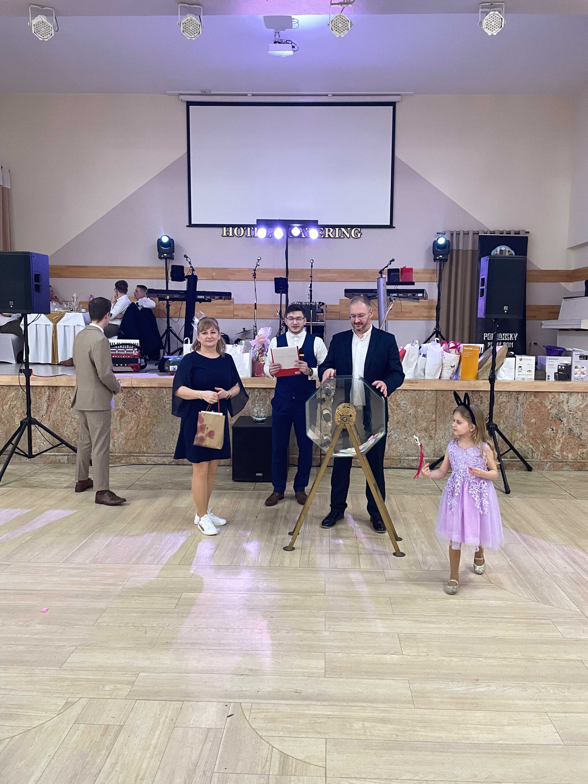 PLEStombola (27) PLEStombola (27)