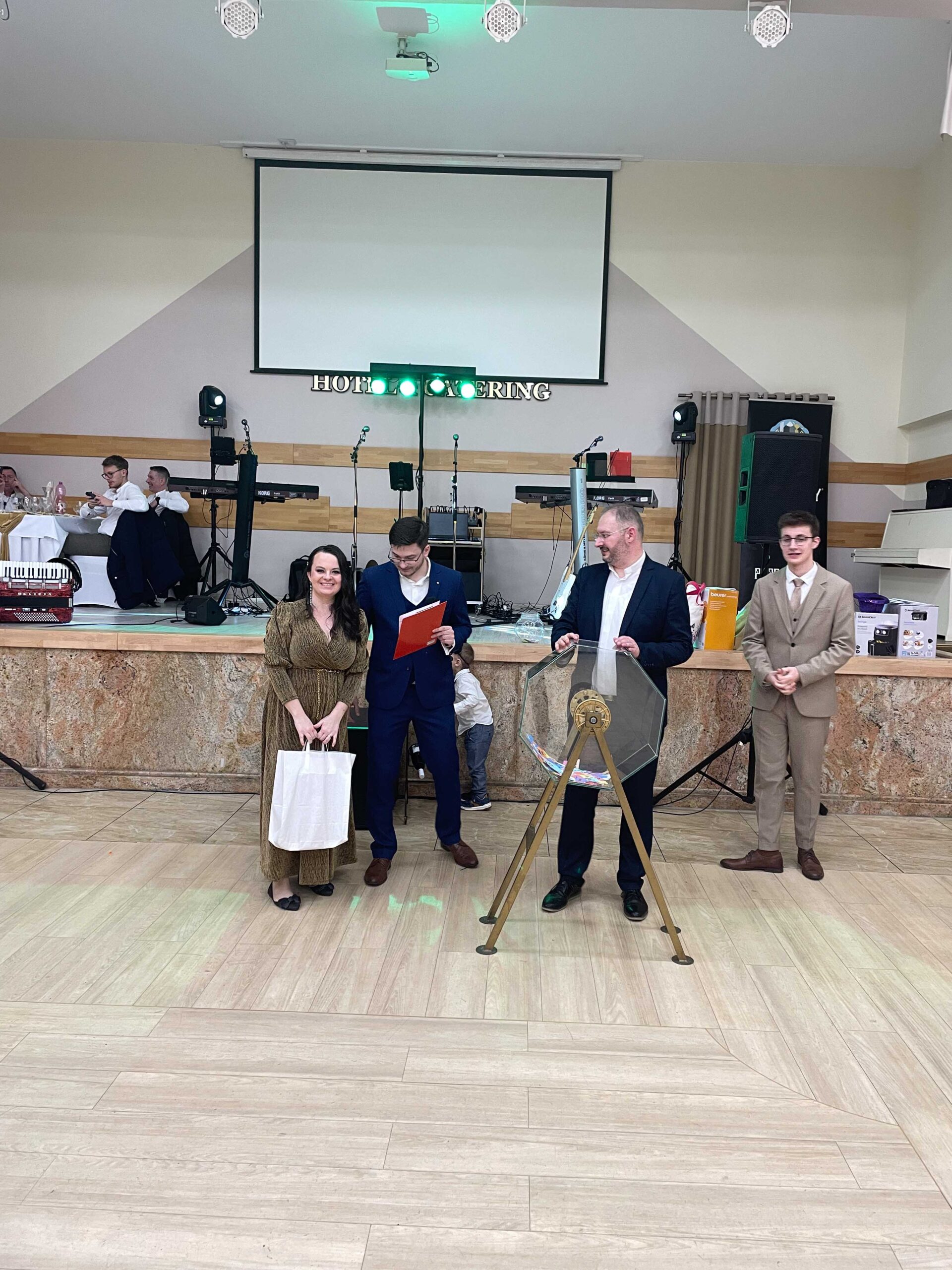 PLEStombola (46) PLEStombola (46)