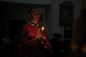 SVÄTÁ A VEĽKÁ SOBOTA: NADHROBNÁ POLNOČNICA (photo by @niko.cr2) SVÄTÁ A VEĽKÁ SOBOTA: NADHROBNÁ POLNOČNICA (photo by @niko.cr2)