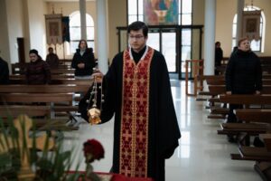 SVÄTÝ A VEĽKÝ PIATOK: CÁRSKE ČASY (photo by @niko.cr2)